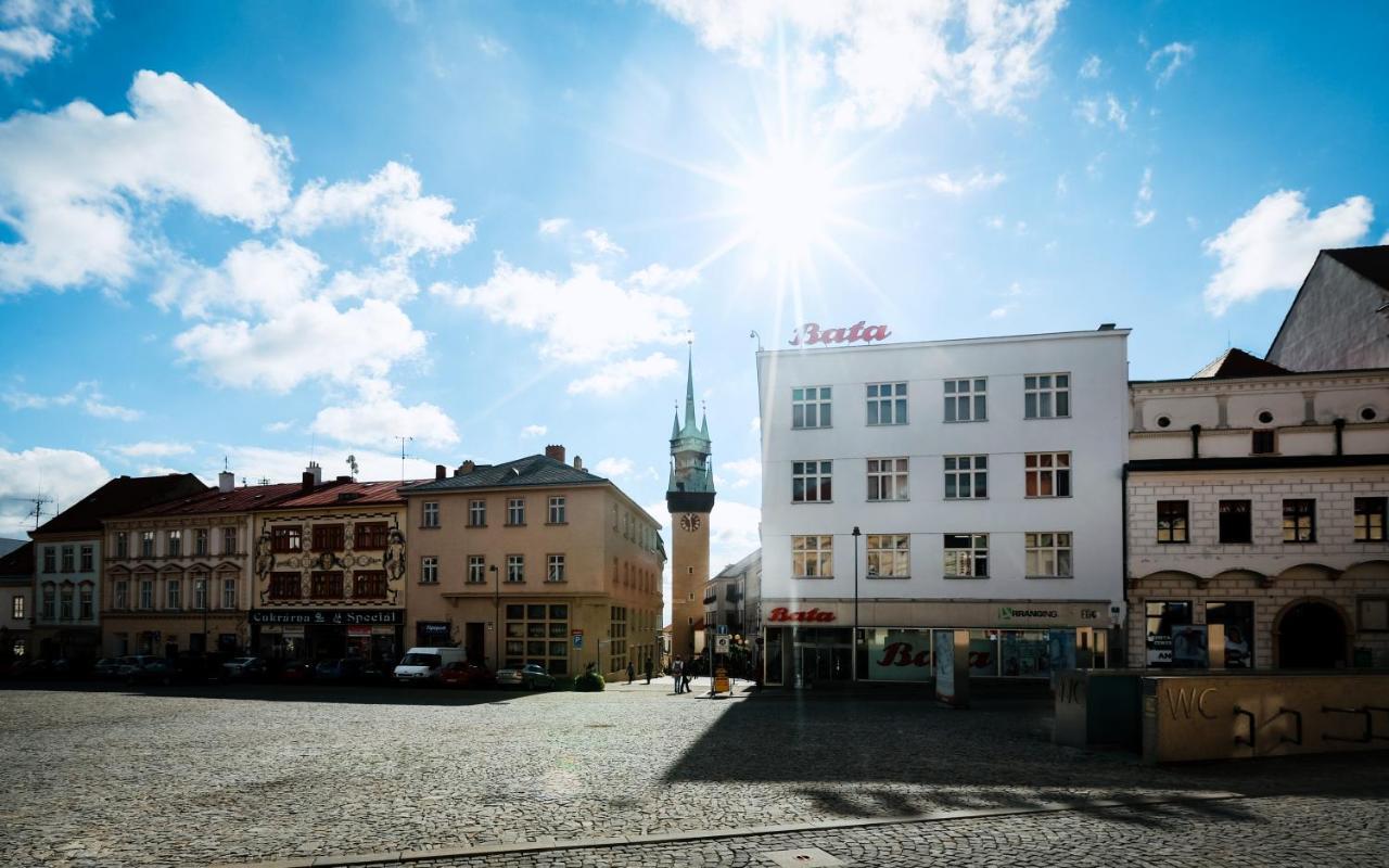 Apartman V Srdci Znojma „Jako Doma“ Znojmo Exteriör bild